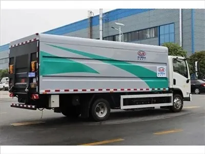 Электрический мусоровоз