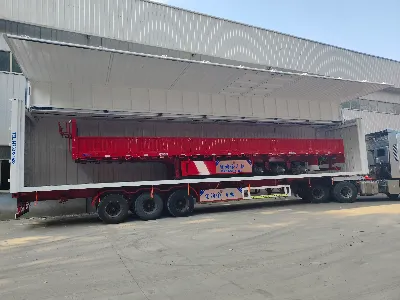 Spread Wing Semi-trailer
